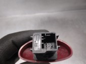 Recambio de warning para peugeot 206 berlina look referencia OEM IAM 9643213777 3 PINES 