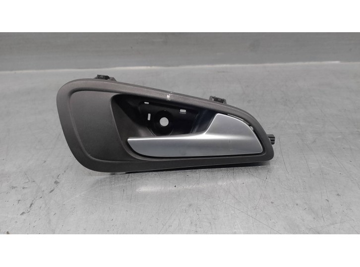 Replacement right front interior door handle for Ford C-Max (CEU) 2.0 TDCi CAT OEM IAM reference 2015666 5 DOORS