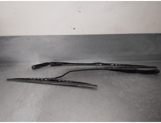 Recambio de brazo limpia delantero derecho para citroën berlingo 2.0 hdi cat (rhy / dw10td) referencia OEM IAM 9621014780 962101