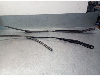 Recambio de brazo limpia delantero derecho para opel vivaro c furgoneta (k0) 1.5 referencia OEM IAM 9808465480 9808465480 