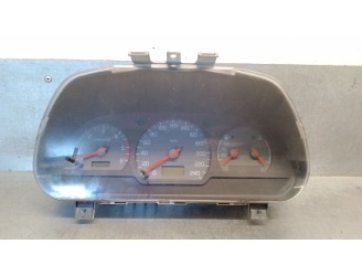 Recambio de cuadro instrumentos para volvo v40 familiar td referencia OEM IAM 30864002 8251184 