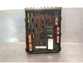 Recambio de caja reles / fusibles para volkswagen passat berlina (3c2) 1.9 tdi referencia OEM IAM 3C0937125 