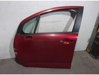 Recambio de puerta delantera izquierda para citroën c3 ii 1.4 referencia OEM IAM 9002AZ GRANATE 5 PUERTAS