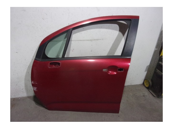 Recambio de puerta delantera izquierda para citroën c3 ii 1.4 referencia OEM IAM 9002AZ GRANATE 5 PUERTAS