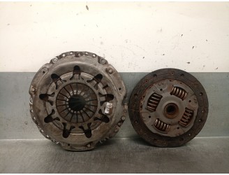 Recambio de kit embrague para ford fiesta (cbk) 1.4 tdci cat referencia OEM IAM 2S617563AD 1575332 LUK