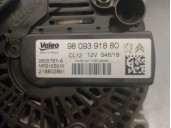 Replacement alternator for Opel Crossland X 1.2 OEM IAM reference 9809391880 2625767A VALEO