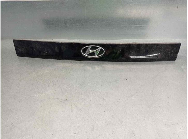 Recambio de molduras traseras para hyundai atos prime (mx) gls (2003) referencia OEM IAM 8731005510  