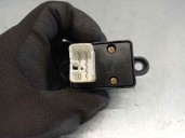 Replacement front right window switch for Hyundai Atos Prime (MX) GLS (2003) OEM IAM reference 9358005050 
