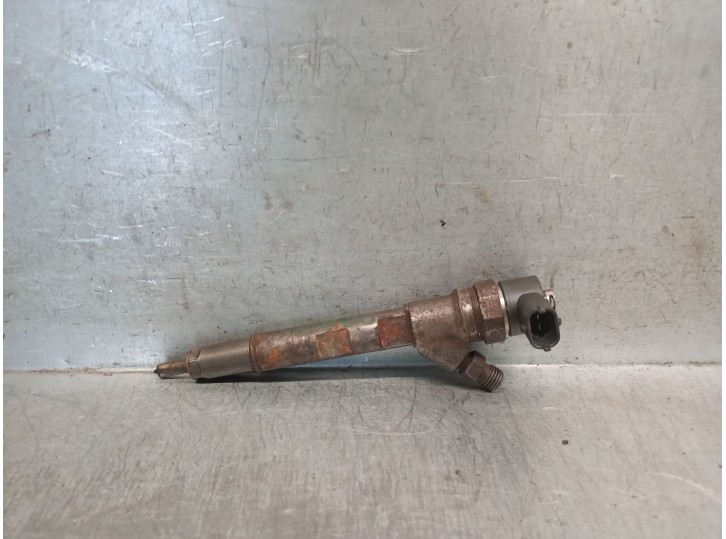 Recambio de inyector para chrysler voyager iv (rg, rs) 2.8 crd referencia OEM IAM 04055110059 5066820AA 