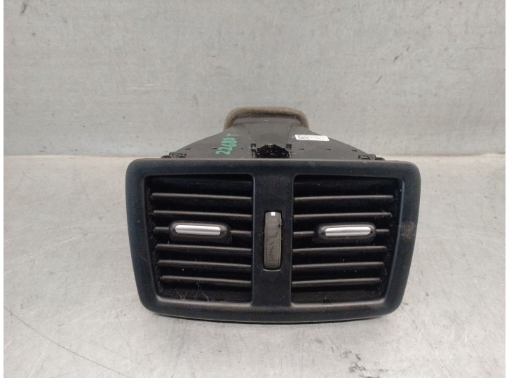 Recambio de aireador para bmw x1 (f48) sdrive 16 d referencia OEM IAM 9292742AI05 64229292742 