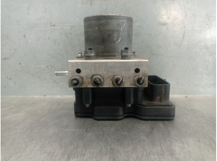 Recambio de abs para volkswagen polo v (6r1, 6c1) 1.4 tdi referencia OEM IAM 6C0614517R 6C0614517GBEF 