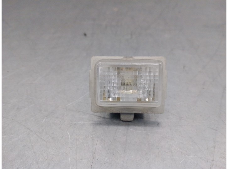 Recambio de piloto matricula para mercedes-benz clase c (w204) lim. 2.1 cdi cat referencia OEM IAM A2218200856 