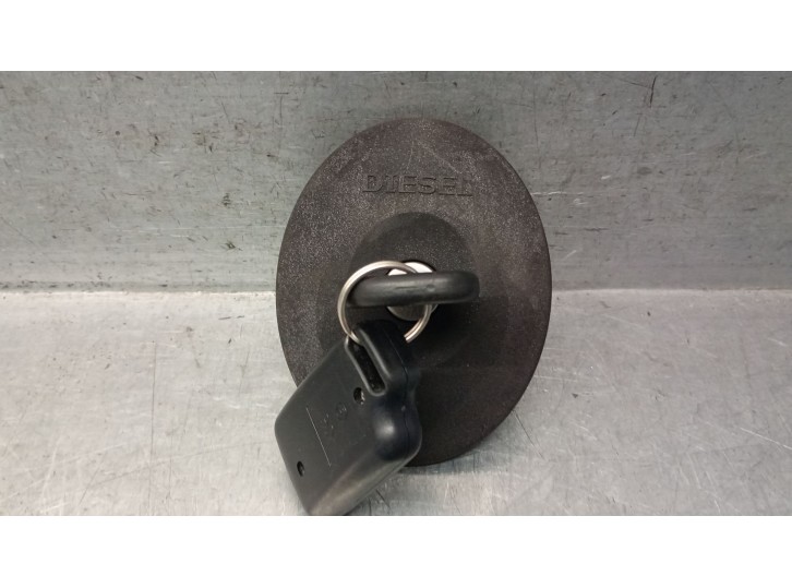 Recambio de tapon combustible para maxus 3.9t 17s 120 m-bus vespino 130e referencia OEM IAM TEC109705212 TEC109705212 