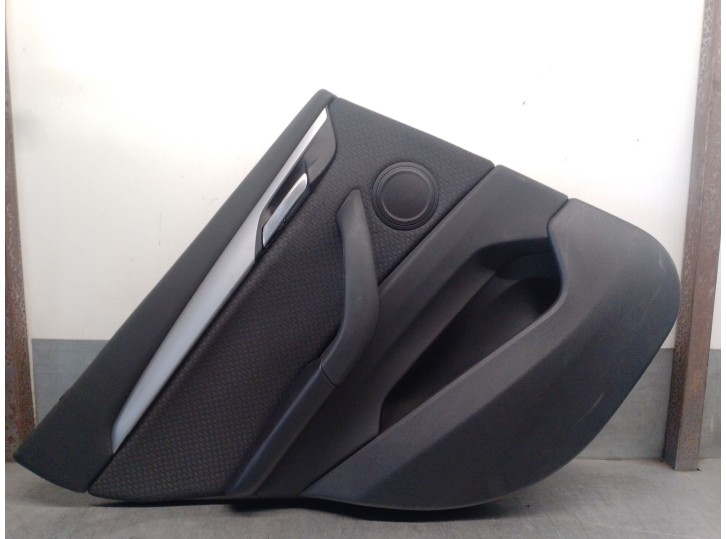 Recambio de guarnecido puerta trasera izquierda para bmw x1 (f48) sdrive 16 d referencia OEM IAM 67788X7A14 51427458617 