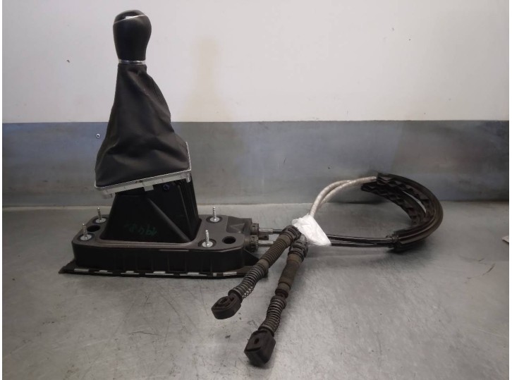 Recambio de palanca cambio para volkswagen golf vii sportsvan 1.6 16v tdi dpf referencia OEM IAM 510711049F  