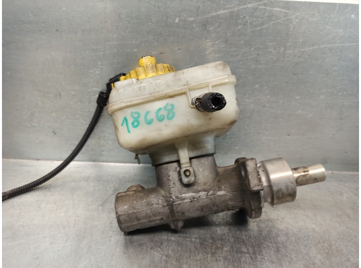 Recambio de bomba freno para volkswagen golf iv berlina (1j1) 1.9 tdi referencia OEM IAM L481402  