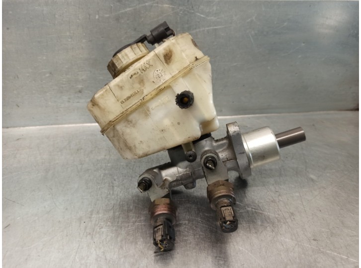 Recambio de bomba freno para bmw serie 3 berlina (e46) 2.0 16v diesel cat referencia OEM IAM 03350884781 