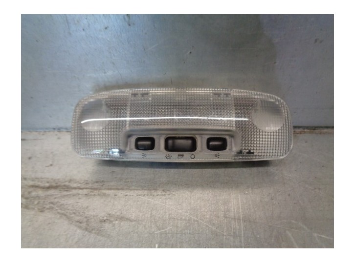 Recambio de luz interior para chevrolet aveo 1.4 cat referencia OEM IAM 357A-13K767 