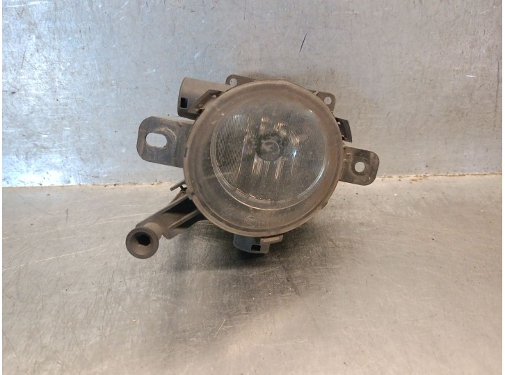 Recambio de faro antiniebla izquierdo para opel zafira b 1.7 16v cdti referencia OEM IAM 93357465 1710525 