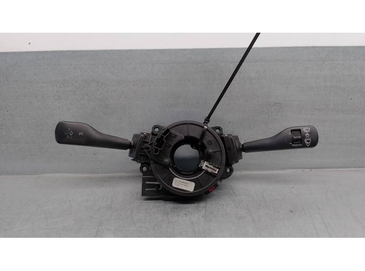 Recambio de mando luces para bmw serie 3 berlina (e46) 2.0 16v diesel cat referencia OEM IAM 61318363662 