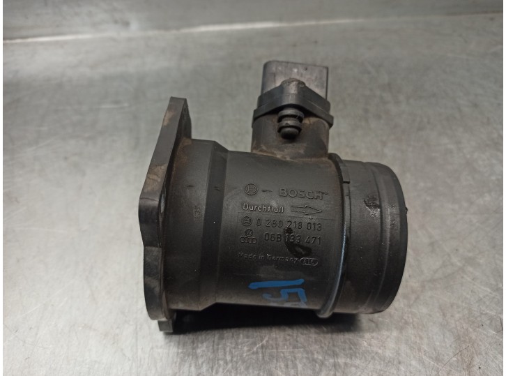 Recambio de caudalimetro para audi a4 berlina (b5) 1.8 referencia OEM IAM 06B133471 0280218013 BOSCH