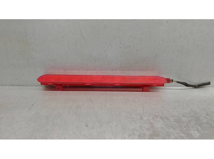 Recambio de luz central de freno para mini cooper (rc31) (2004-...) manual 1.6 85 referencia OEM IAM 2751575 