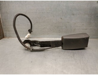 Recambio de enganche cinturon para ssangyong xlv suv e-xgi 160 referencia OEM IAM 7462035010LBH  L10260529