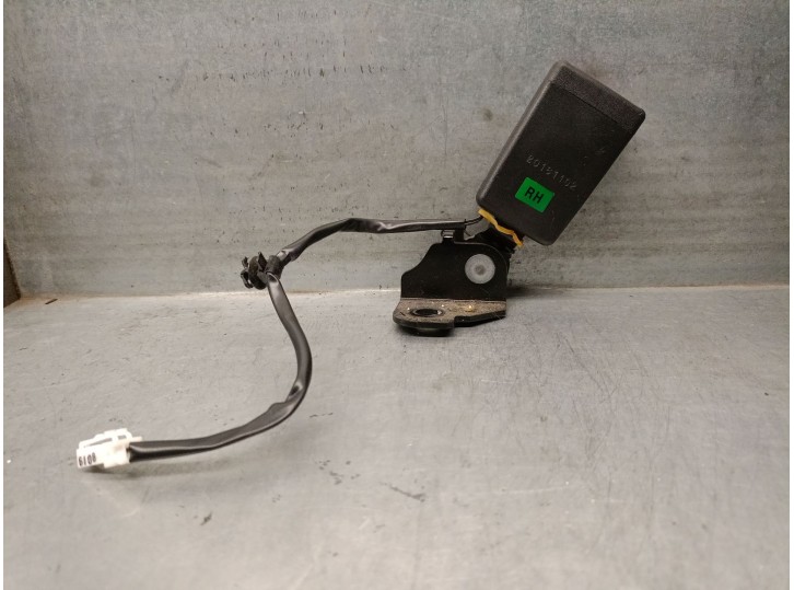 Recambio de enganche cinturon para ssangyong xlv suv e-xgi 160 referencia OEM IAM 173910 173910 