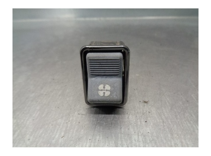 Replacement switch for Lada Niva ( 2121 / 21213 / 21214 / 21215 ) Basis OEM IAM reference 4624644 