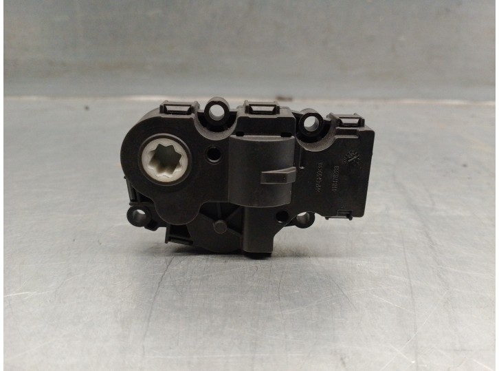 Recambio de motor apertura trampillas climatizador para bmw serie 3 touring (g21) 2.0 16v turbodiesel referencia OEM IAM 4126509