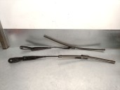 Recambio de brazo limpia delantero derecho para dacia duster (hm_) 1.0 tce 90 referencia OEM IAM 288868424R 