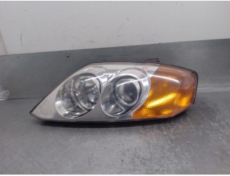 Recambio de faro izquierdo para hyundai coupe (gk) 1.6 fx referencia OEM IAM 921012C020  3 PUERTAS