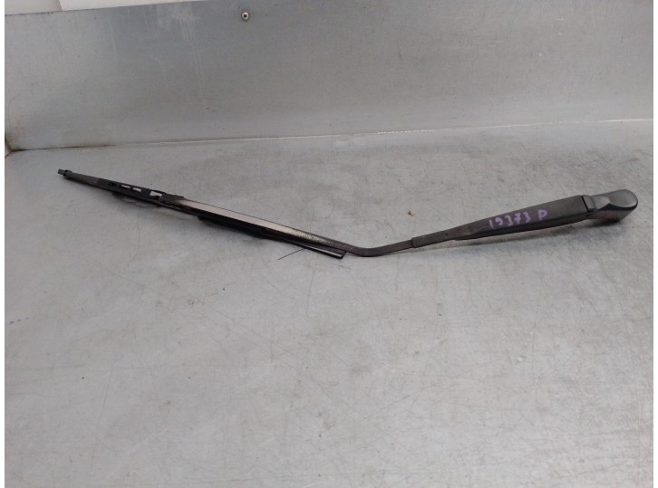 Recambio de brazo limpia trasero para hyundai coupe (j2) 1.6 fx coupe referencia OEM IAM 9881027000  