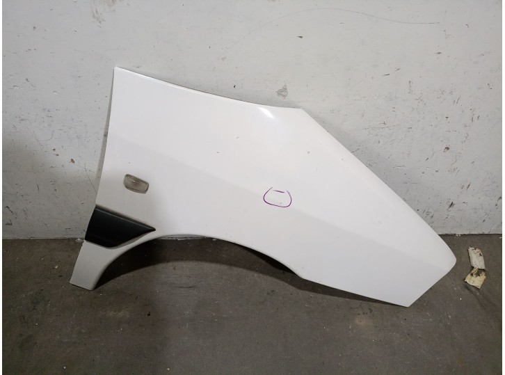 Recambio de aleta delantera derecha para peugeot expert kasten 2.0 hdi referencia OEM IAM 7841R8 7841R8 