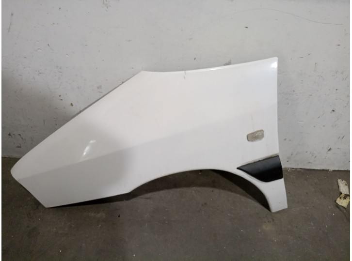 Recambio de aleta delantera izquierda para peugeot expert kasten 2.0 hdi referencia OEM IAM 7840P9 7840P9 