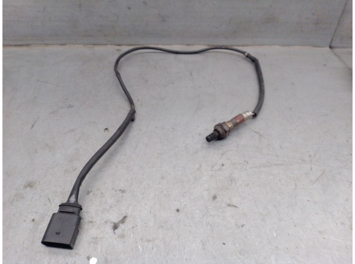 Replacement lambda sensor for Volkswagen Passat B5.5 (3B3) 1.6 OEM IAM reference 06B906265B 