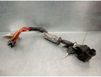 Recambio de conmutador de arranque para peugeot expert kasten 2.0 hdi referencia OEM IAM 9625402980 4162S1 