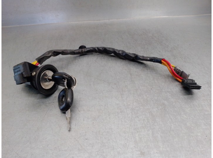 Replacement ignition switch for Renault Laguna (B56) 1.8 CAT OEM IAM reference S105200006 S105200006 