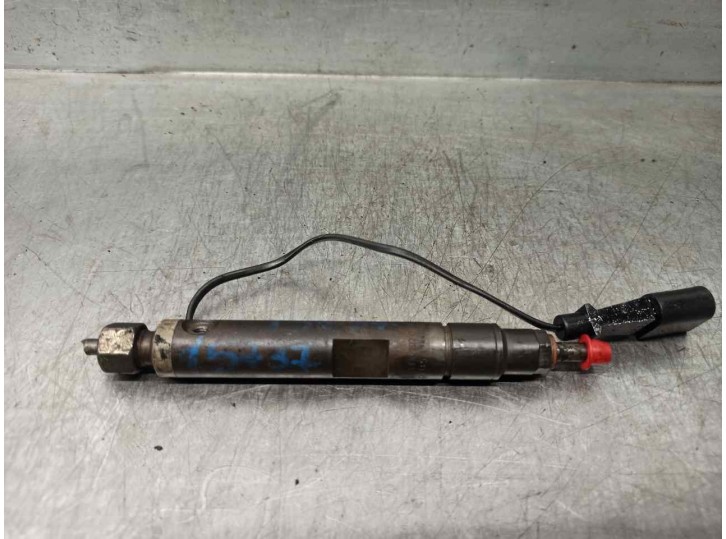 Recambio de inyector para skoda fabia (6y2/6y3) attractive referencia OEM IAM 038130202C 0432193574 BOSCH