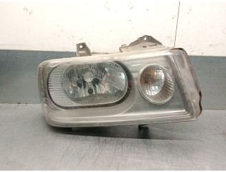Recambio de faro derecho para peugeot expert kasten 2.0 hdi referencia OEM IAM 89010104 6206E8 VALEO