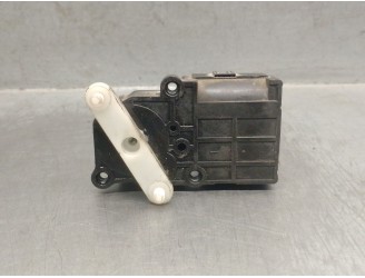 Recambio de motor apertura trampillas climatizador para ssangyong actyon sports i (qj) 2.0 xdi referencia OEM IAM 45261090  6K02