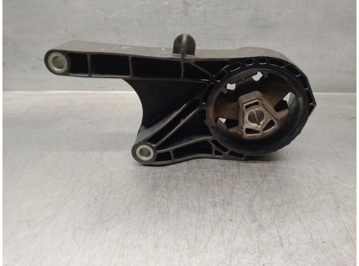Recambio de soporte motor para opel astra j lim. 1.7 16v cdti referencia OEM IAM 2300102  