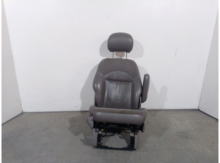 Recambio de asiento delantero derecho para chrysler pt cruiser (pt_) 2.2 crd referencia OEM IAM ZB501FLAA ZB501FLAA 
