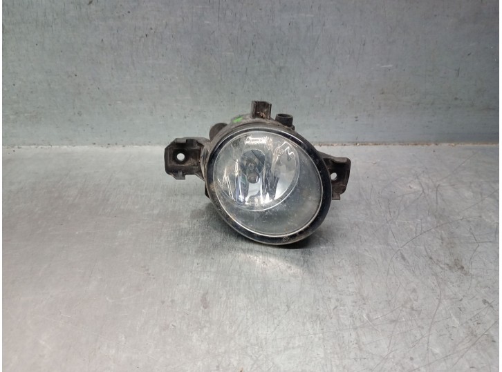 Recambio de faro antiniebla izquierdo para nissan qashqai i (j10, nj10) 2.0 referencia OEM IAM 261558990A B6A558990A 
