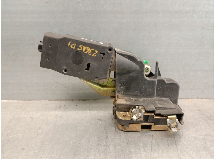 Recambio de cerradura puerta delantera izquierda para volvo s40 berlina 1.8 cat (1834 cm3) referencia OEM IAM 30850803 30850803 