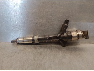 Replacement injector for Toyota Avensis sedan (T25) 2.0 D-CAT OEM IAM reference 236700G040 236700G040 DENSO