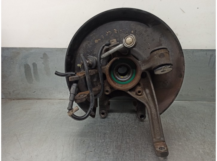 Recambio de mangueta trasera izquierda para audi a8 (d2) 4.2 v8 32v referencia OEM IAM 4D0505429C  