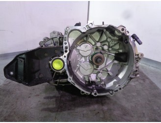 Recambio de caja cambios para volvo v40 familiar diesel cat referencia OEM IAM P30616141 T153042 3.77