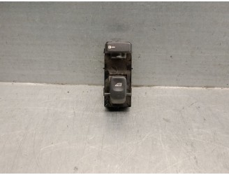Replacement front right window regulator switch for Volvo S40 sedan 1.8 cat (1834 cm3) OEM IAM reference 30638702 30638702 
