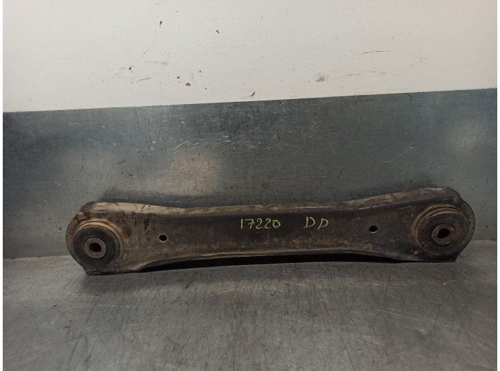Replacement front right lower suspension arm for Jeep Cherokee (J) 2.5 turbodiesel OEM IAM reference 52001162 